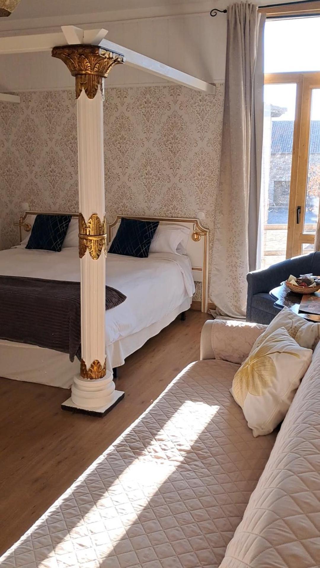 Hotel Rural Luna Llena Торремоча-де-Харама Номер фото